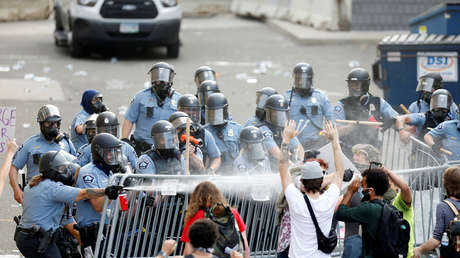 VIDEOS: Protestas en Mineápolis y Los Ángeles por la muerte de George Floyd terminan en disturbios y saqueos