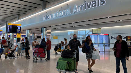 S&P pronostica que el tráfico aéreo tardará un mínimo de tres años en recuperarse