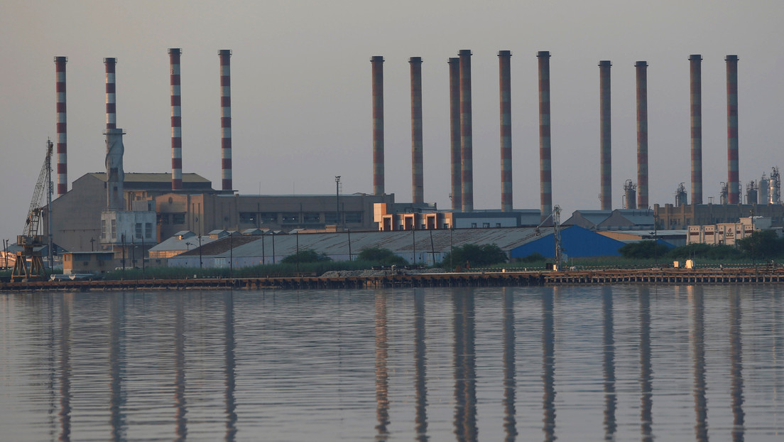 Teherán está listo para continuar sus envíos de petróleo a Venezuela si Caracas exige más suministros