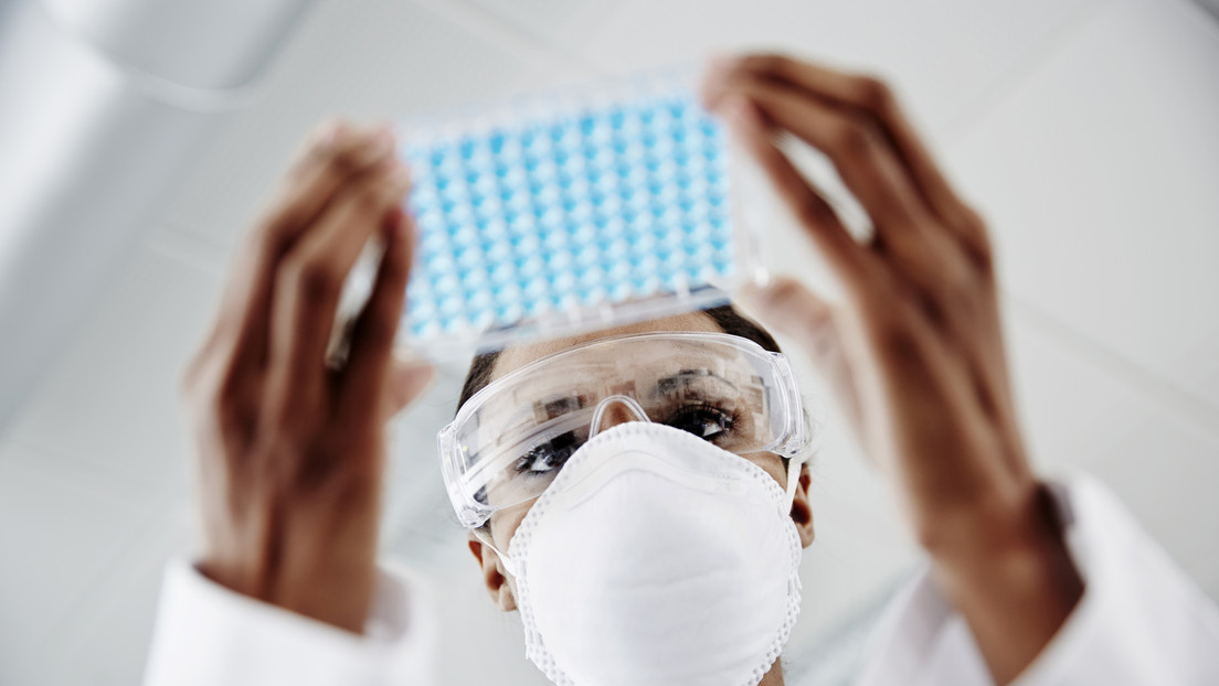 Un fármaco que trata la acidez estomacal podría aliviar los síntomas de covid-19