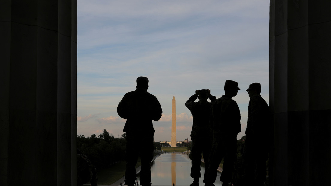 Estados de EE.UU. comienzan a retirar a la Guardia Nacional tras respuesta a los disturbios por George Floyd