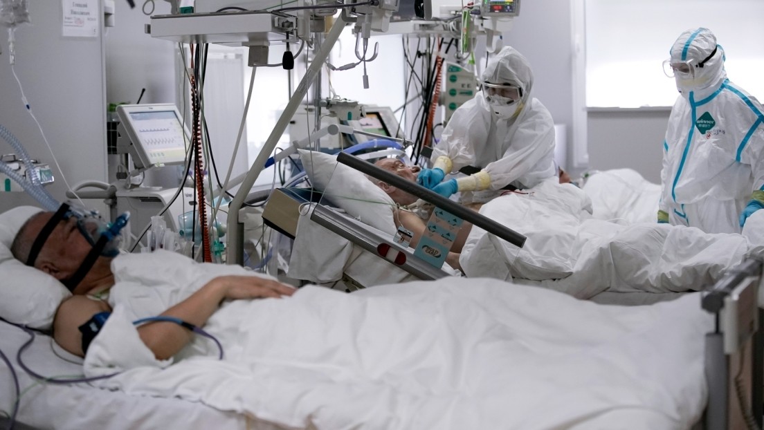 Un 'elixir de la juventud' podría prevenir el derrame cerebral en pacientes con covid-19