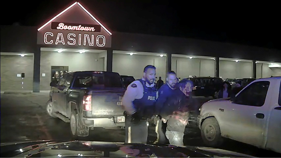 Consternación en Canadá por la difusión de un video del arresto con violencia de un jefe indígena