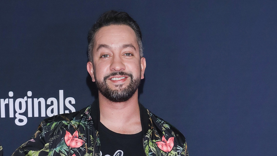 Cancelan un foro contra la discriminación en México tras el revuelo por la ponencia de Chumel Torres, conocido por sus comentarios racistas