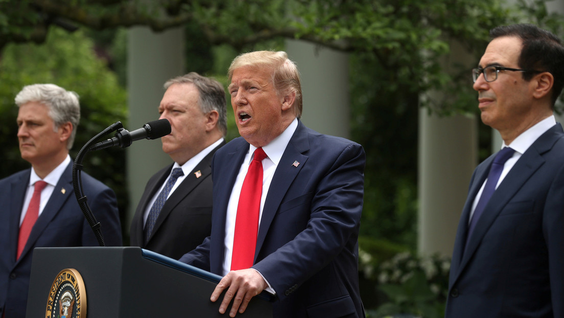 Bolton señala que Trump no tiene una "estrategia a largo plazo" para las relaciones con Rusia y China