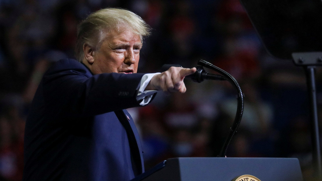 Trump autoriza el arresto de personas que vandalizan o destruyen monumentos con penas de hasta 10 años en prisión