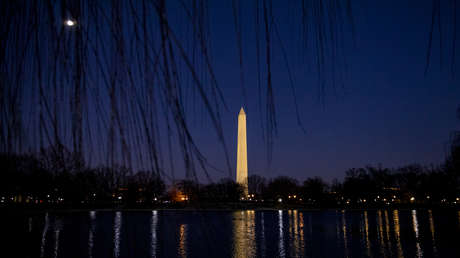VIDEO: Un rayo cae sobre el monumento a Washington durante una fuerte tormenta eléctrica