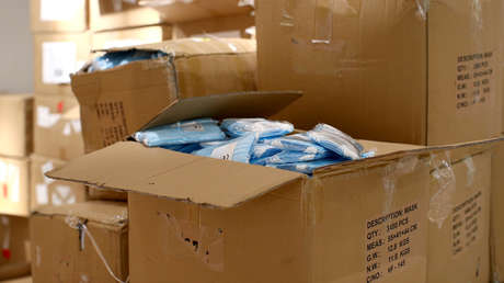 Roban un camión con 400.000 mascarillas aparcado junto a un café en Alemania