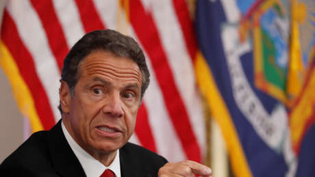 "¡Qué cruel!": Andrew Cuomo critica a Trump por sus comentarios sobre el anciano empujado por un policía