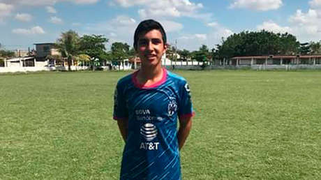 Fiscalía mexicana investiga la muerte de un joven de 16 años, presuntamente baleado por la policía en Oaxaca