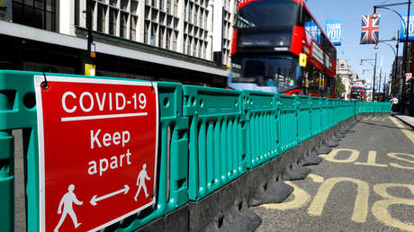 Reino Unido se plantea si reducir el distanciamiento social de 2 metros (pero los científicos tienen dudas)