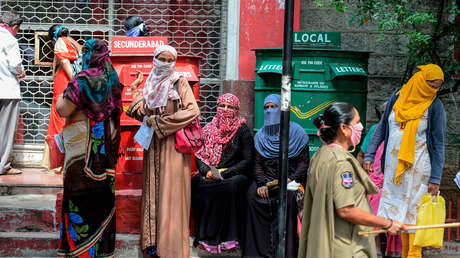 FOTO: Una niña llora lágrimas de sangre dejando estupefactos a los médicos