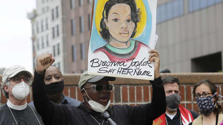 EE.UU.: Despiden a un agente involucrado en la muerte de Breonna Taylor