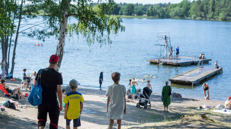 Epidemiólogo jefe de la Agencia de Salud sueca califica de "terribles" las cifras de decesos por coronavirus en Suecia