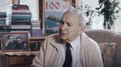 "No sabíamos cómo expresarlo, era una especie de locura": Veterano recuerda la Victoria sobre el nazismo