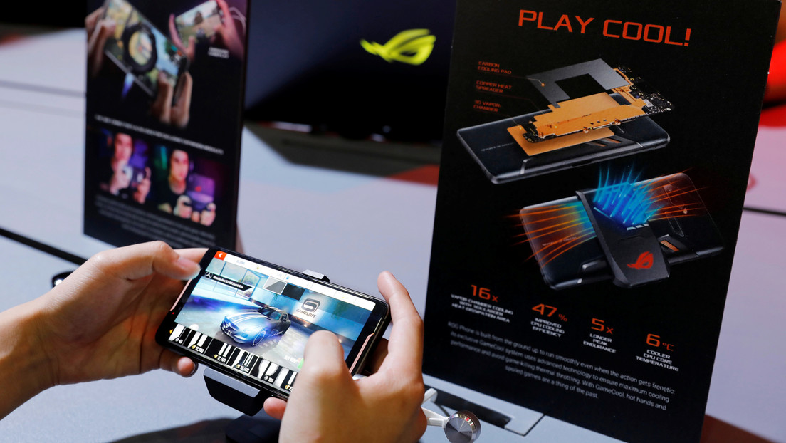 Un joven se gasta más de 21.000 dólares en un videojuego usando las cuentas bancarias de sus padres