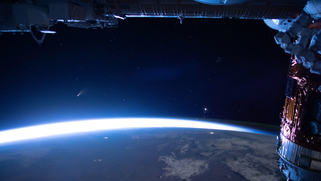 VIDEO: Así se ve desde el espacio cómo se acerca el cometa NEOWISE, que no volverá a ser visible durante miles de años