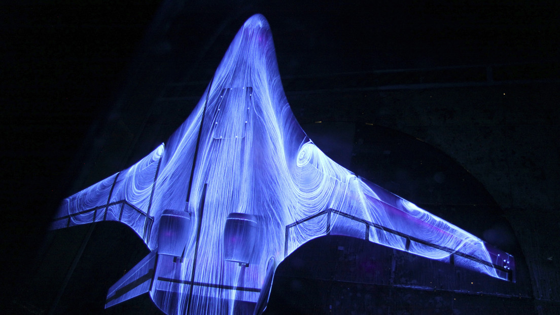 Una compañía británica presenta su plan para construir el primer avión híbrido eléctrico con más de 70 asientos