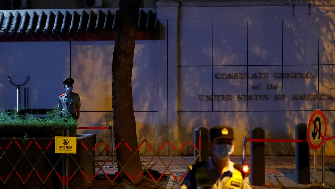 EE.UU. advierte a China contra el "ojo por ojo" tras ordenar Pekín el cierre de su consulado en Chengdu