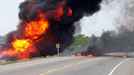 7 muertos y más de 40 heridos en la explosión de un camión que transportaba gasolina en Colombia