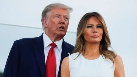 Trump comete un error durante la interpretación del himno nacional por el Día de la Independencia de EE.UU. (FOTO)