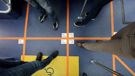 Conductor de autobús sufre en Francia muerte cerebral al ser agredido por negarse a transportar a quienes no llevaban mascarilla