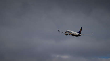 Gemelos nacidos en Reino Unido hace 24 años de madre inmigrante podrían ser deportados a dos países diferentes