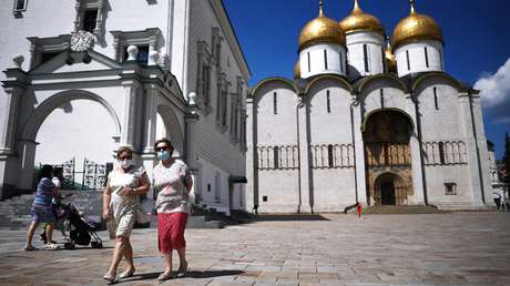 Putin: "La unidad nacional de los rusos permitió responder de forma debida al desafío del covid-19"