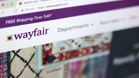 Una tienda vende unos armarios con nombres femeninos a un precio desorbitado y provoca una teoría conspirativa sobre tráfico sexual de niñas