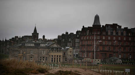 Denuncian abusos sexuales, acoso y violaciones en la 'alma mater' del príncipe Guillermo y Kate Middleton