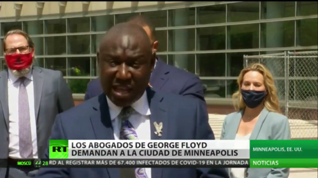 Abogados de la familia de George Floyd demandan a la ciudad de Mineápolis