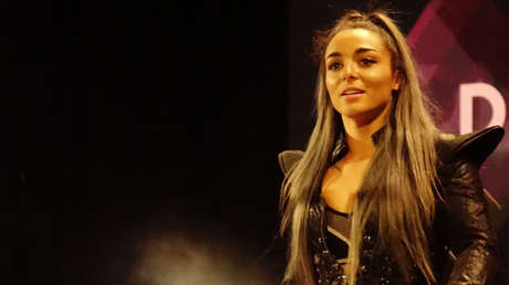 Exluchadora de la WWE se corona campeona de una empresa rival pocas semanas después de su debut y le llueven elogios en las redes (VIDEOS)