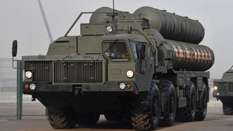 Sistemas antiaéreos rusos repelen un ataque simulado con misiles y drones contra la costa del mar Negro