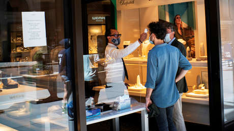 ¿Por qué a EE.UU le va "tan mal" en la lucha contra el covid-19?