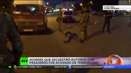 El hombre que secuestró un autobús con pasajeros en Ucrania fue acusado de terrorismo