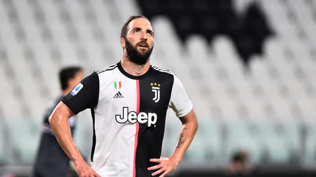 VIDEOS: El enfado de Gonzalo Higuaín con CR7 por su poca solidaridad que da la vuelta al mundo