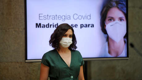 ¿Permiso o discriminación? La polémica propuesta de Madrid para establecer una "cartilla covid-19"