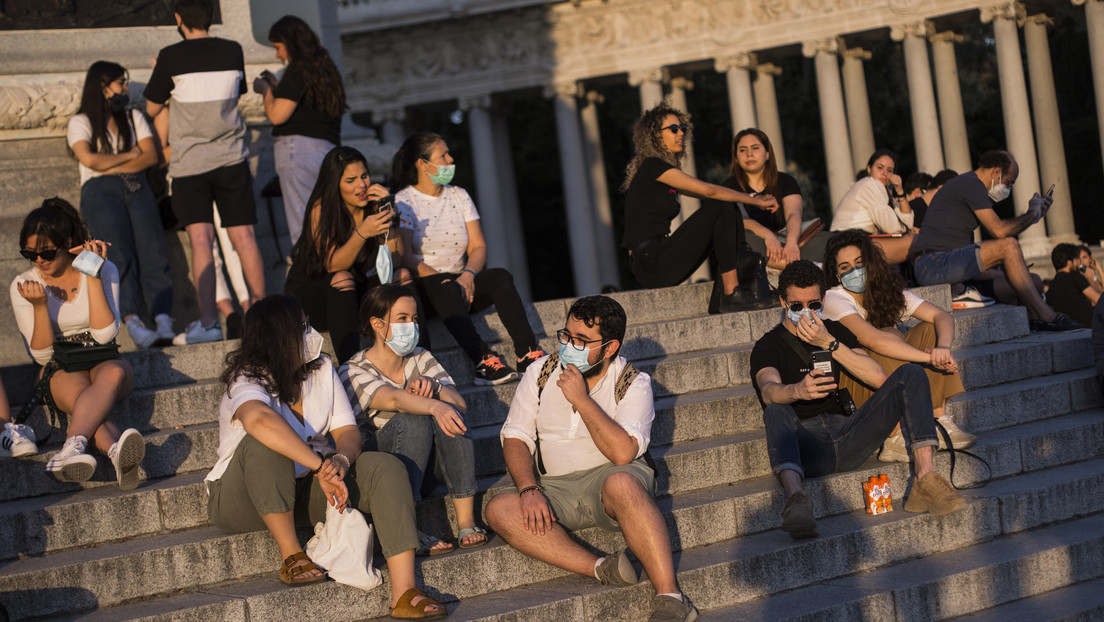 ¿Habrá una segunda ola, cuánto durará la pandemia, cuán efectivas serán las vacunas?: responde uno de los principales epidemiólogos del mundo