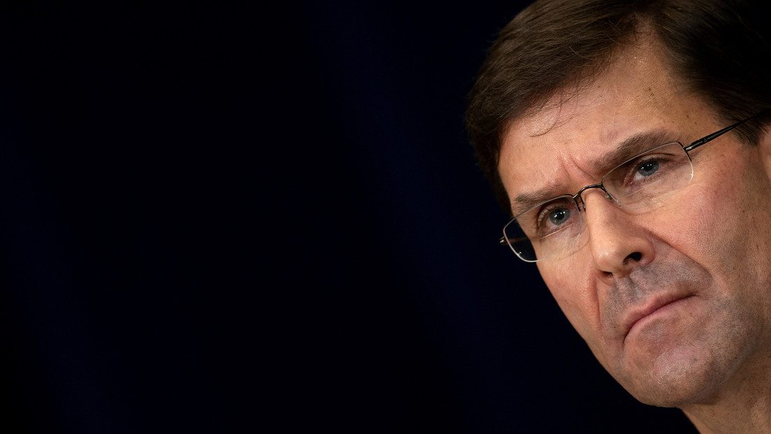 Jefe del Pentágono, sobre las tropas en Europa: "Estamos moviendo fuerzas hacia el este para disuadir a Rusia"