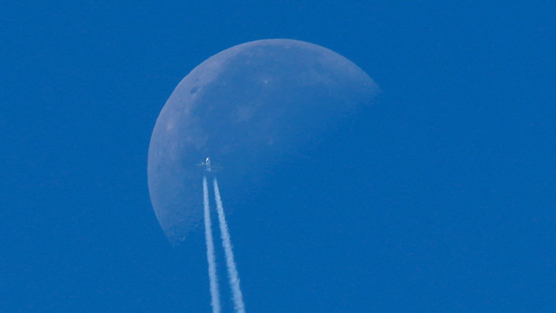 Lluvia de meteoros de las táuridas del sur, la oposición de Urano y la 'luna azul' iluminarán los cielos el próximo octubre