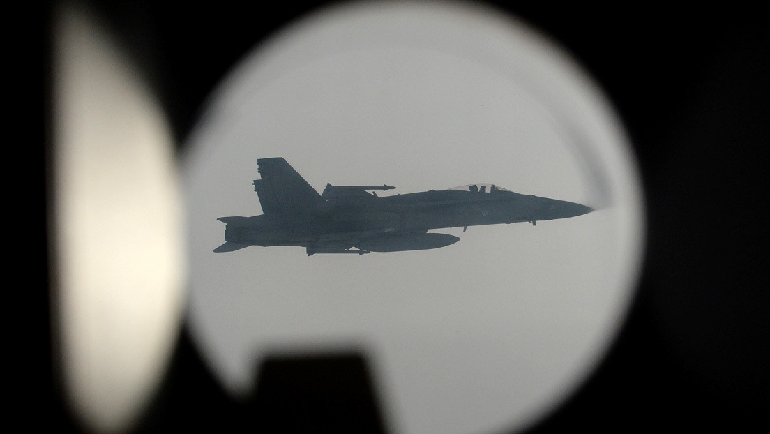 Cazas de la OTAN escoltan a aeronaves rusas que participaban en ejercicios militares sobre el mar Báltico y los océanos Ártico y Pacífico