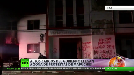 Altos cargos del Gobierno de Chile llegan a zona de las protestas de los mapuches