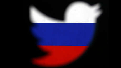 Rusia tacha de política de "doble rasero" y "violación de principios democráticos clave" el etiquetado de medios rusos en Twitter y Facebook
