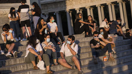 ¿Habrá una segunda ola, cuánto durará la pandemia, cuán efectivas serán las vacunas?: responde uno de los principales epidemiólogos del mundo