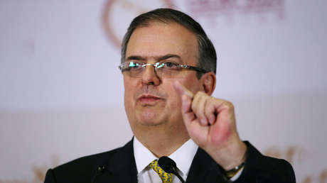 México anuncia un "memorándum de entendimiento" con una empresa de EE.UU. y dos de China para albergar la fase 3 de las vacunas