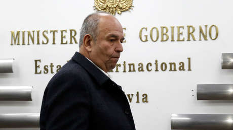 Gobierno de facto de Bolivia dice que Evo Morales no retorna al país para asistir al funeral de su hermana por "cobarde"