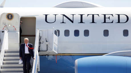 Afirman que el avión de Trump estuvo a punto de ser impactado por un pequeño dron