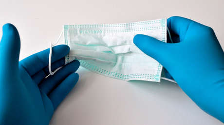 Un estadounidense inventa una pistola que dispara mascarillas 'ajustables'