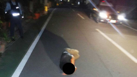 'Rojo-ne': La tendencia de personas ebrias en el sur de Japón de dormirse en las carreteras