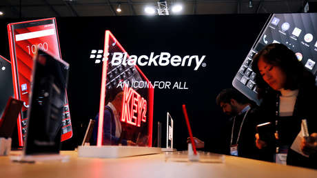 FOTO: Blackberry vuelve con un nuevo 'smartphone' de tecnología 5G y su icónico teclado